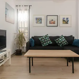 Maria Luisa , Puerto del Carmen (Lanzarote) España